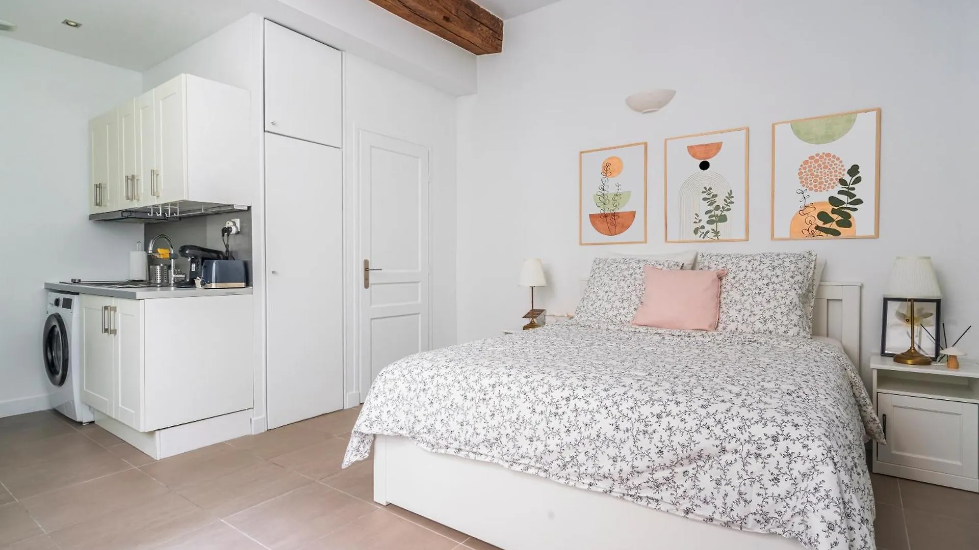 Apartment Merryland Chatelet *