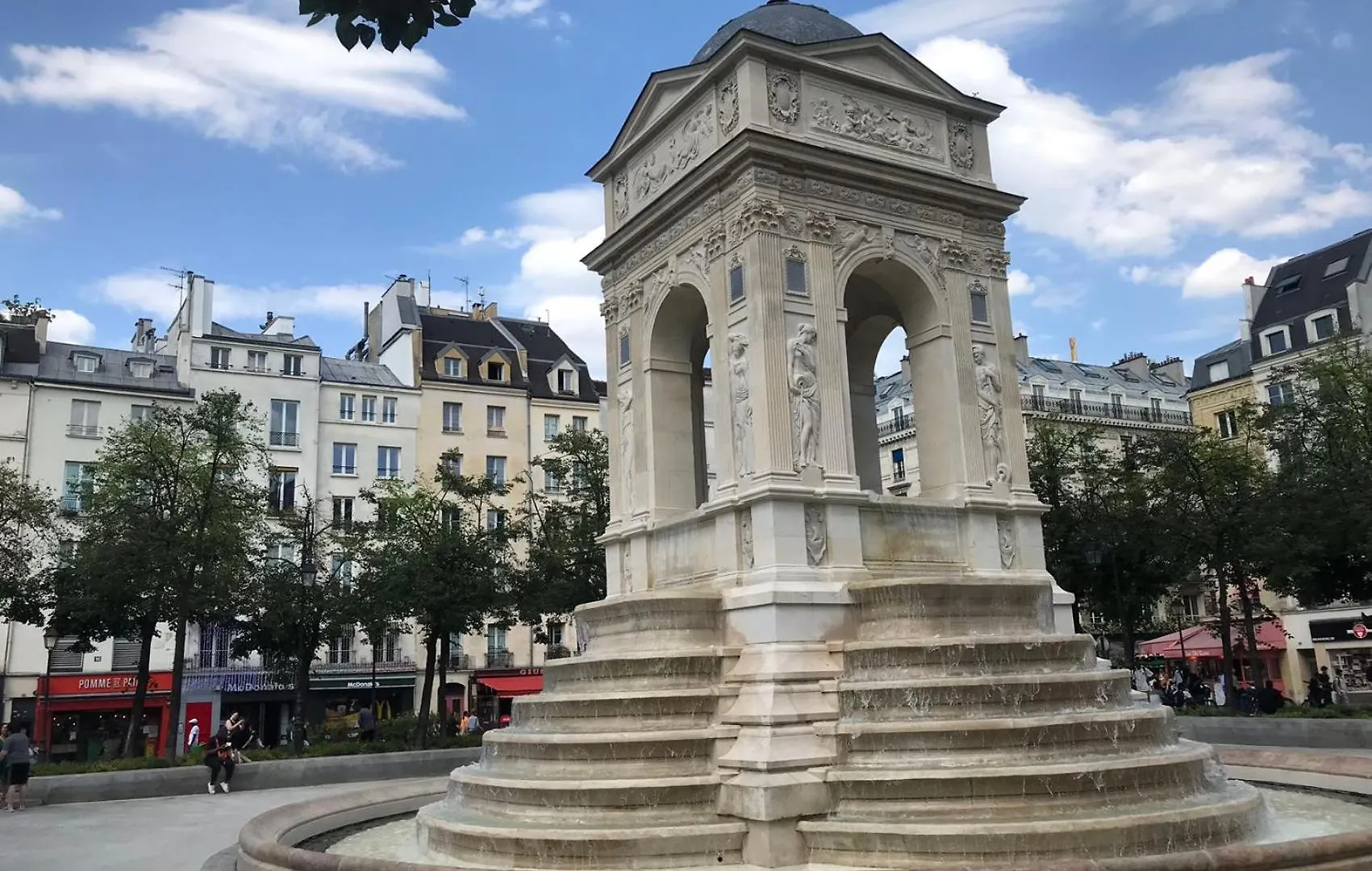 Apartment Merryland Chatelet *
